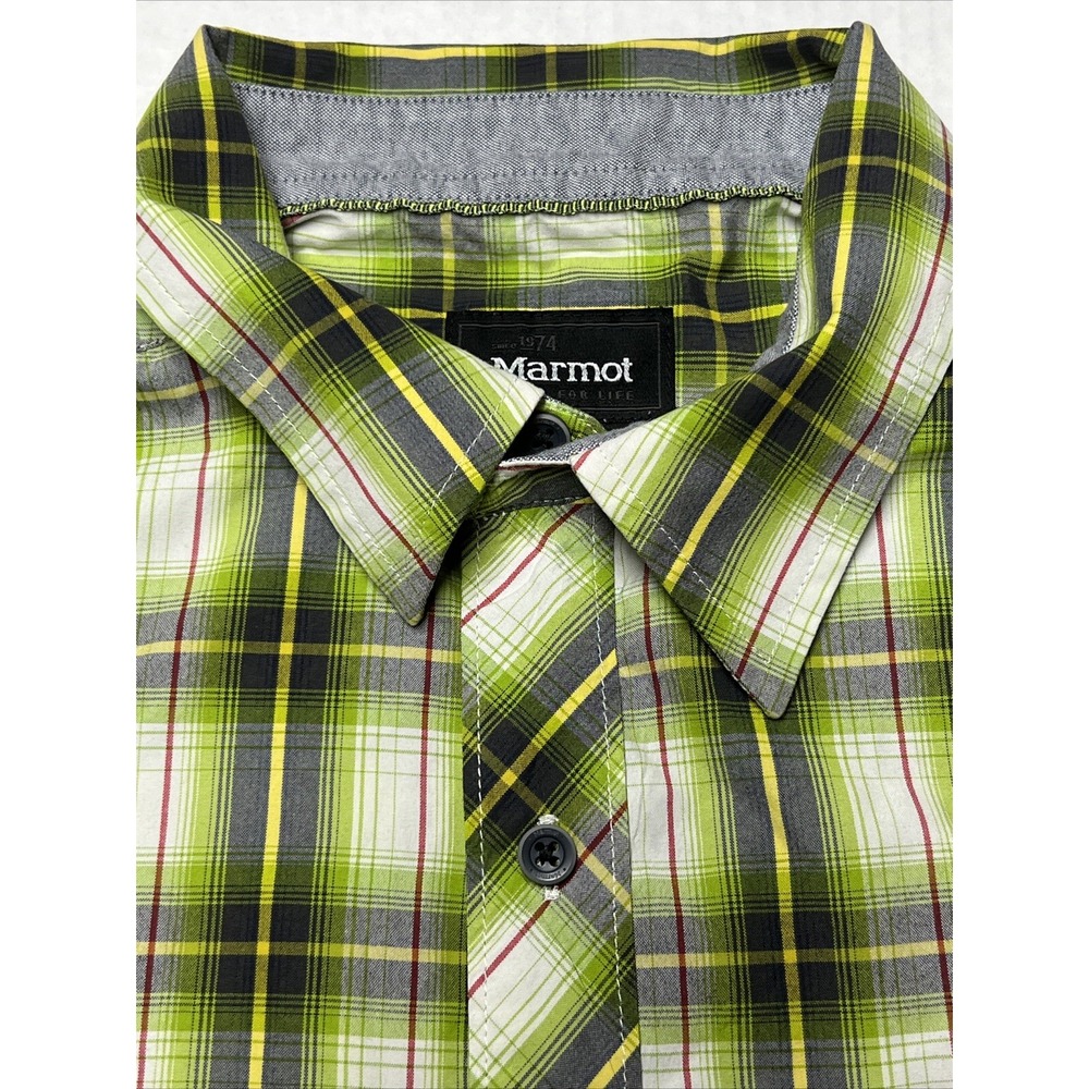 Marmot Short Sleeve Green Plaid Shirt Men's Medium **Small Stain** - Picture 8 of 16